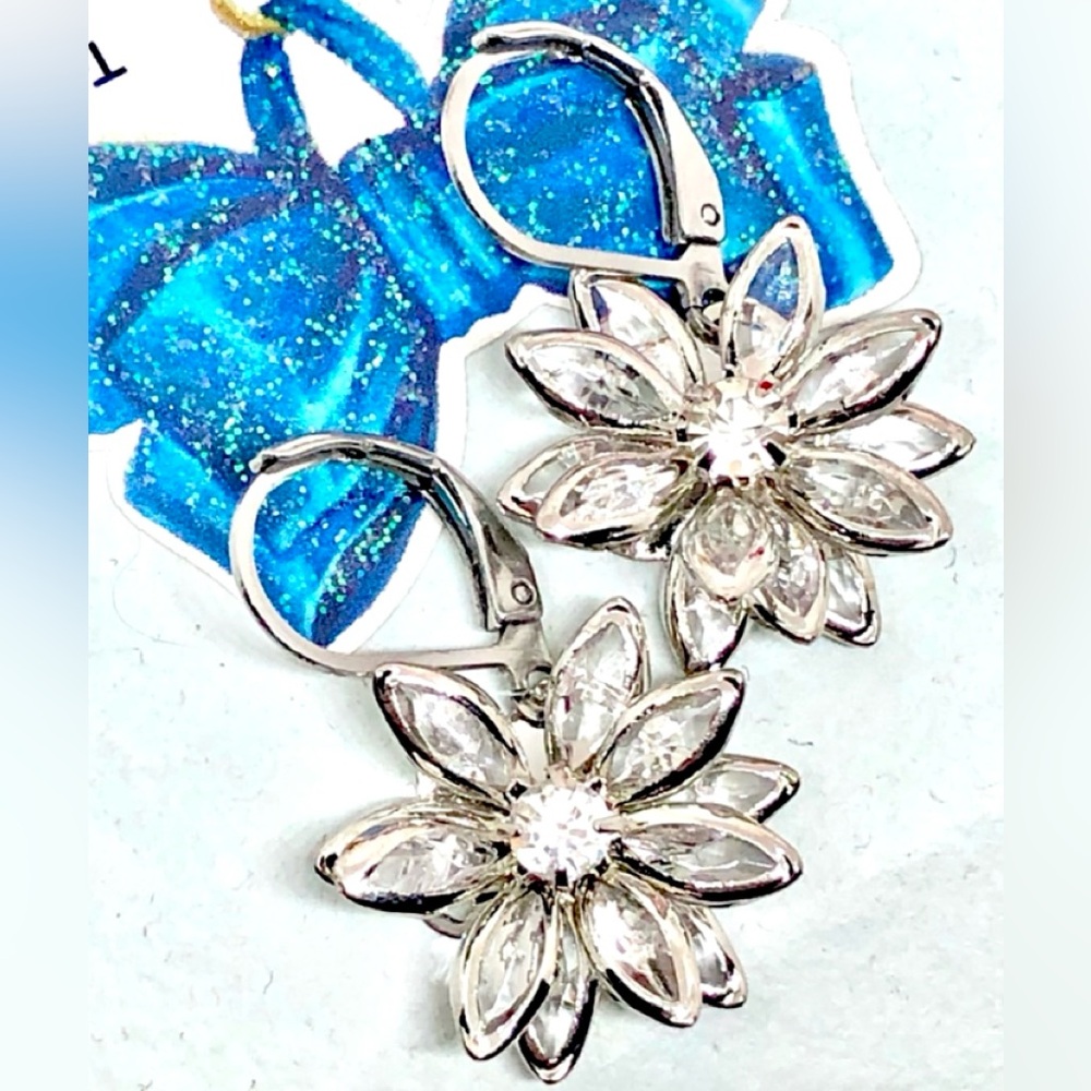 White Rhinestone Clear Petal Poinsettia Christmas Flower Lever Back Earrings